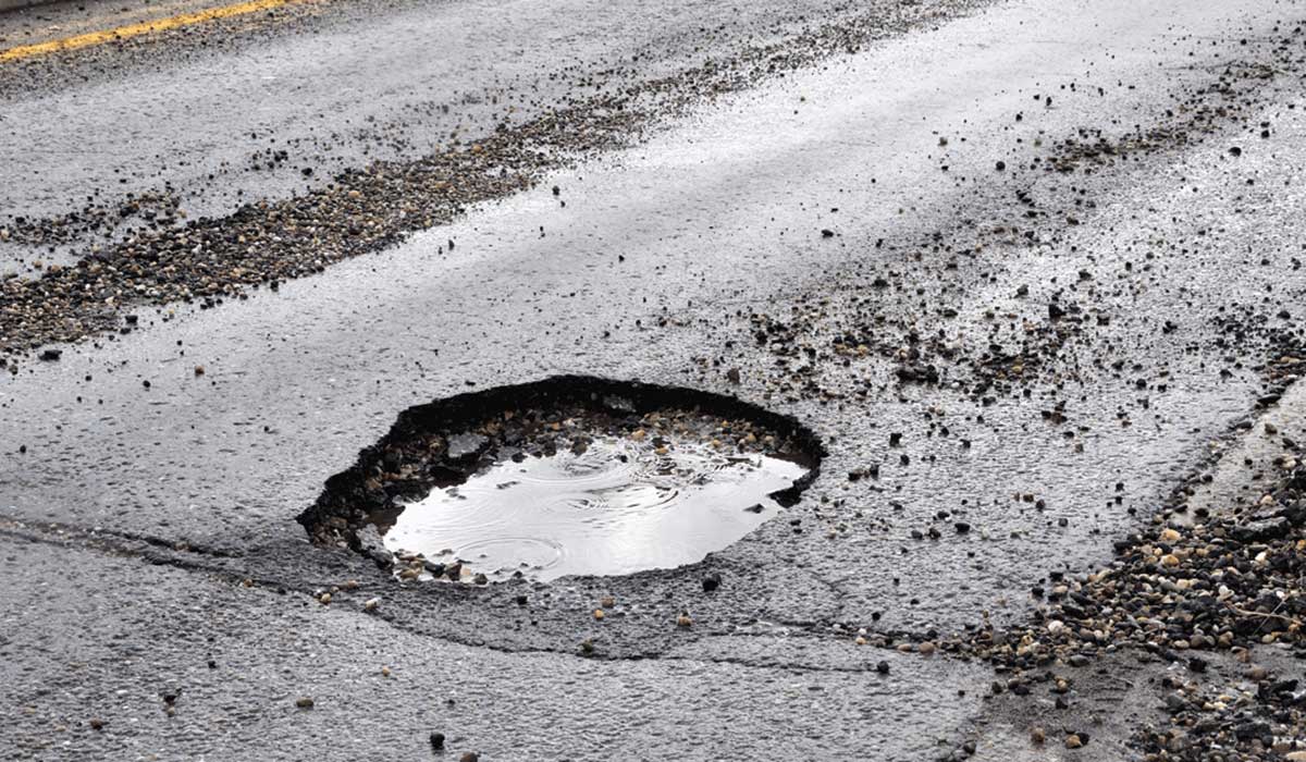 The main causes of pothole development and the engineering solutions for correcting them